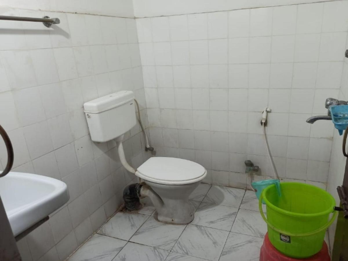 Oyo 80830 Hotel Buddha International Bodhgaya Bagian luar foto